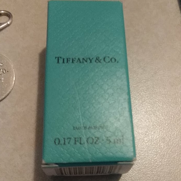 Euc. Auth big tiffany round tag bracelet 7.5 - Picture 6 of 6